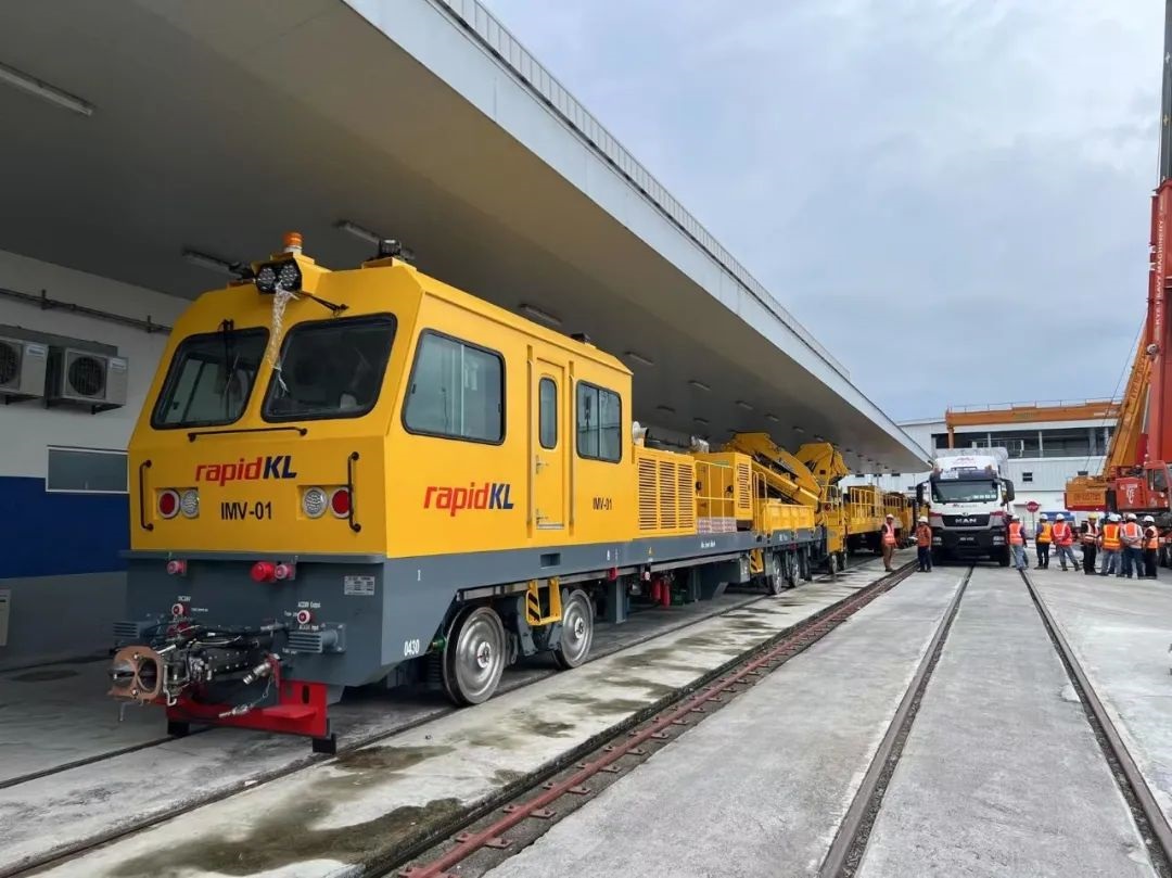 众博买球_众博买球重工马来西亚地铁3号线（LRT-3）项目车辆顺利送抵现场